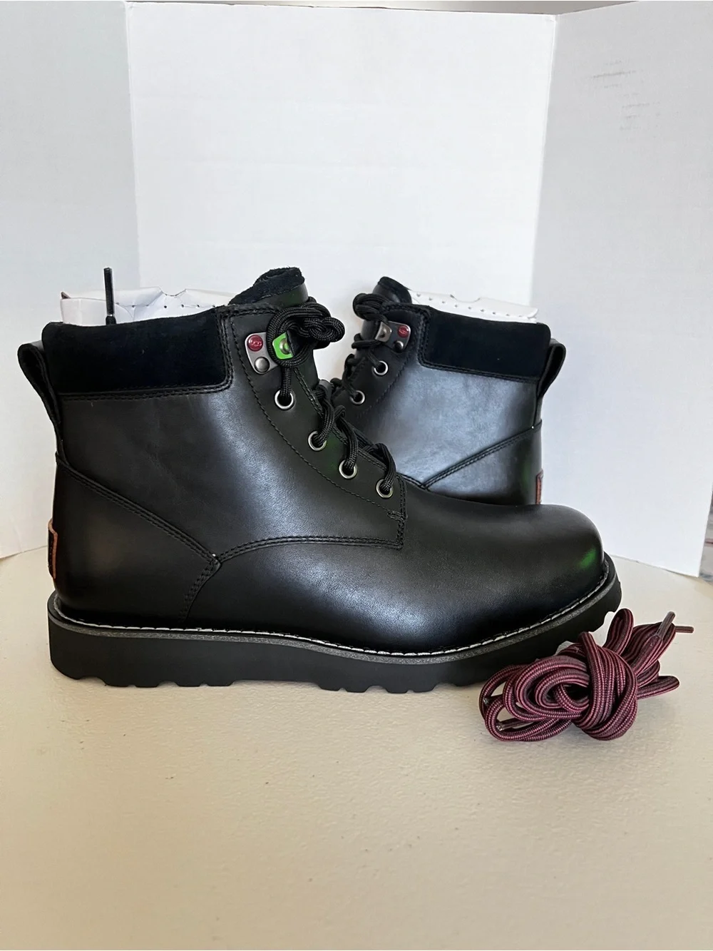 UGG Men's Seton TL Black Leather Chukka Boots Waterproof Wool Lined Size 9